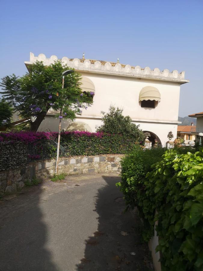 Villa Alkantara Taormina Esterno foto
